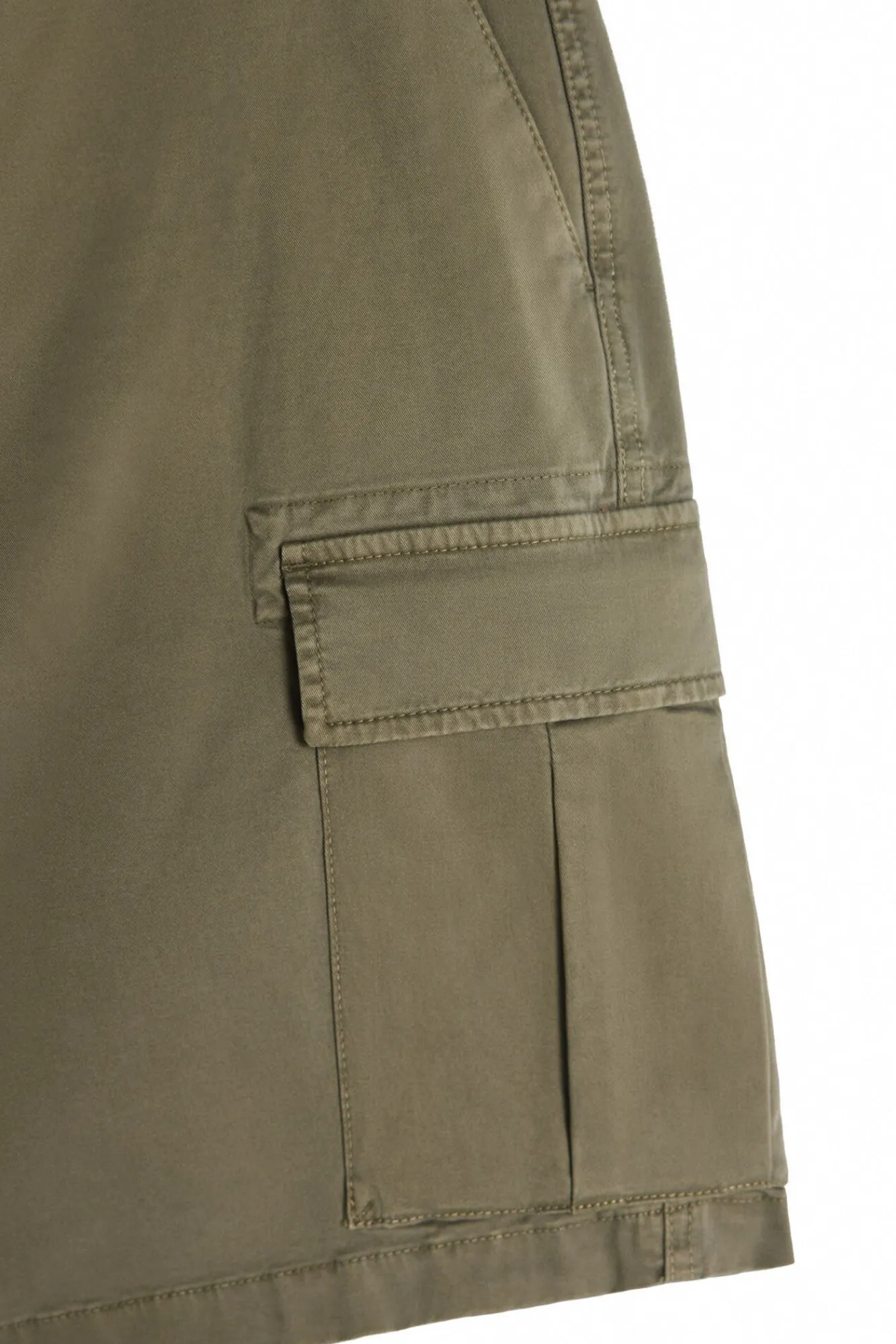 Bermuda Cargo^Ooto Fashion