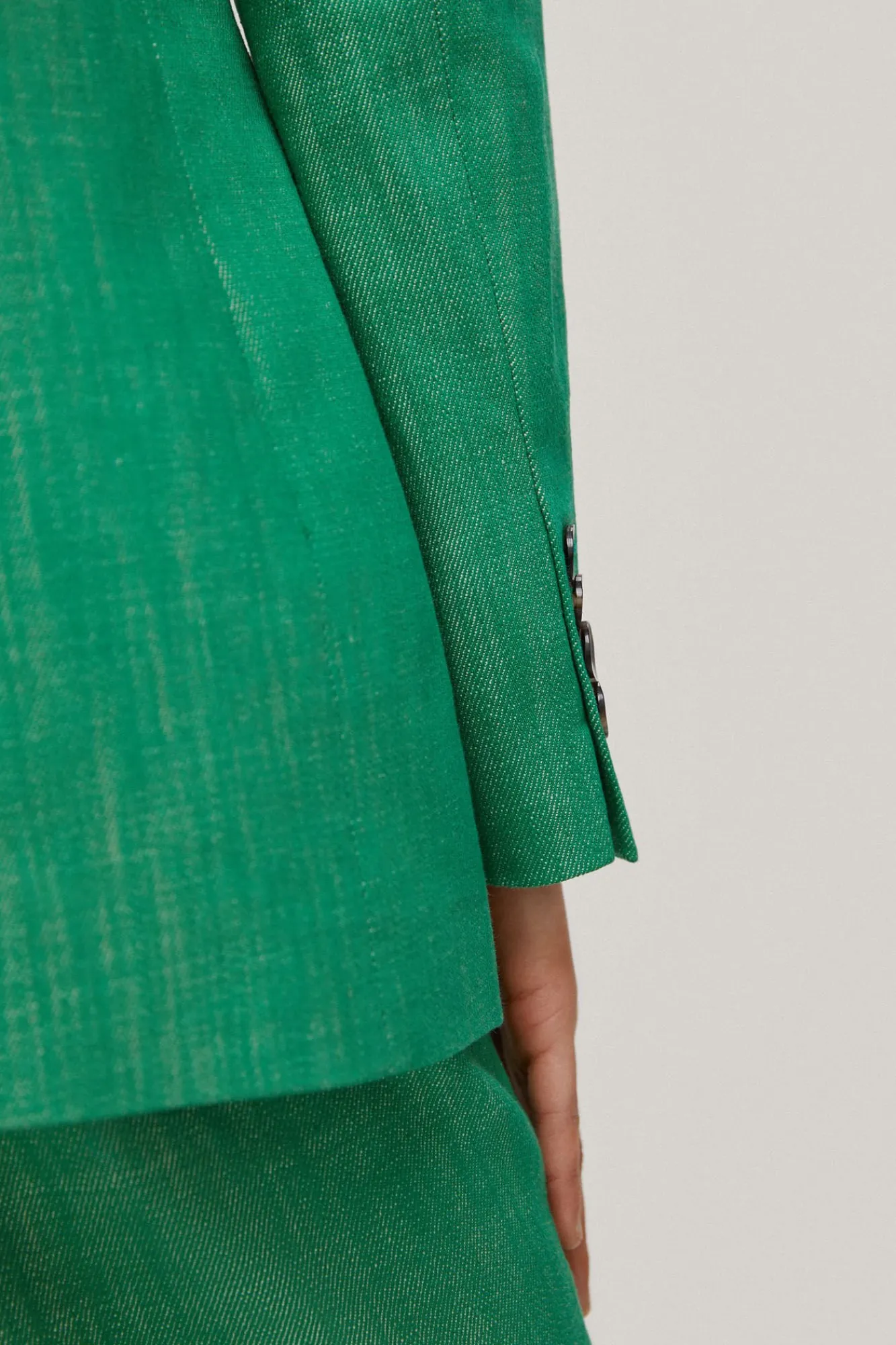 Blazer Cruzada^Pedro del Hierro Sale