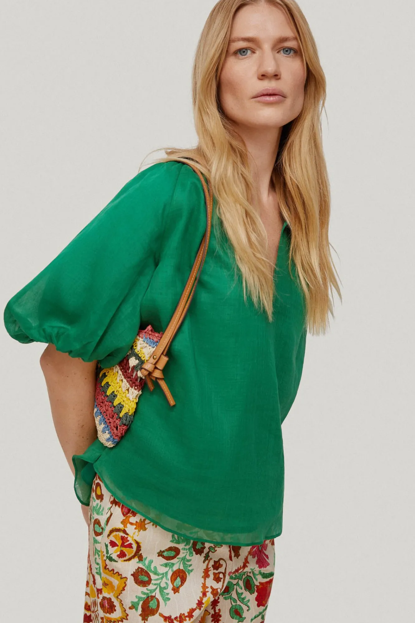 Blusa Con Manga Abullonada^Pedro del Hierro New