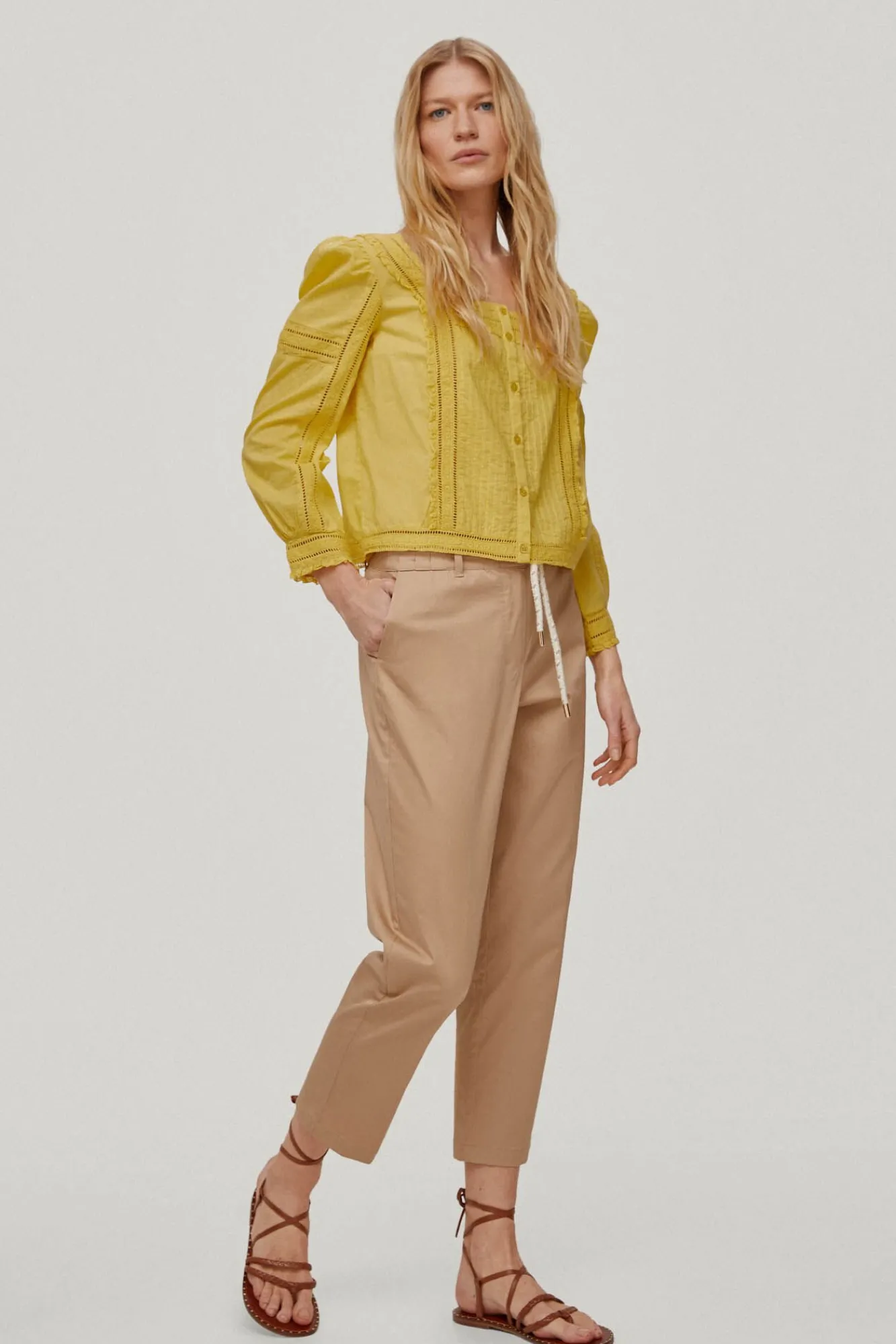 Blusa Entredoses Y Jaretas.^Pedro del Hierro Best