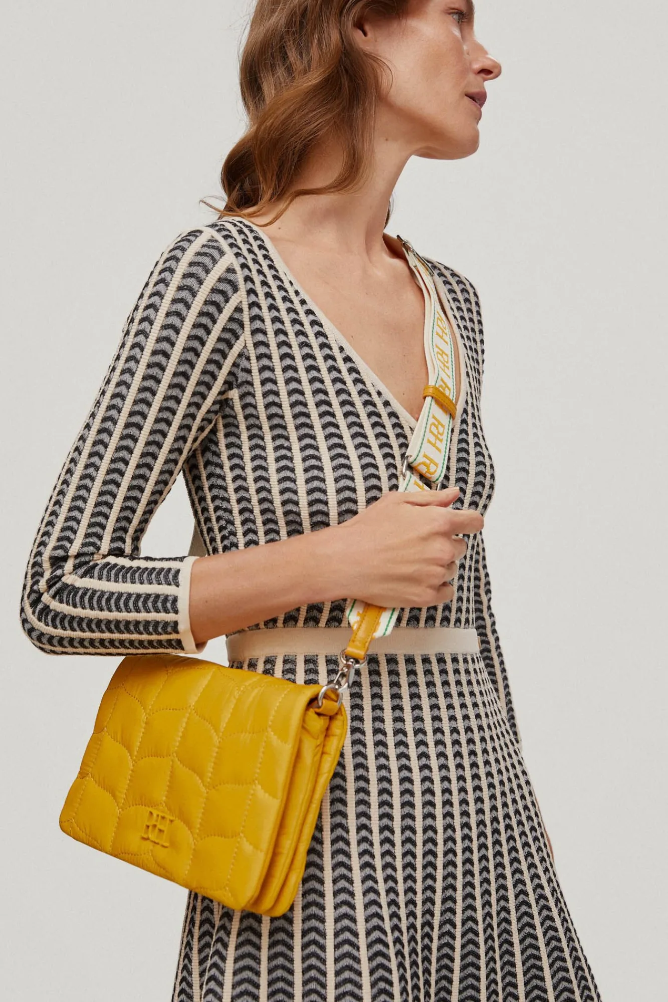 Bolso Bandolera Con Solapa De Nylon Acolchado^Pedro del Hierro Outlet