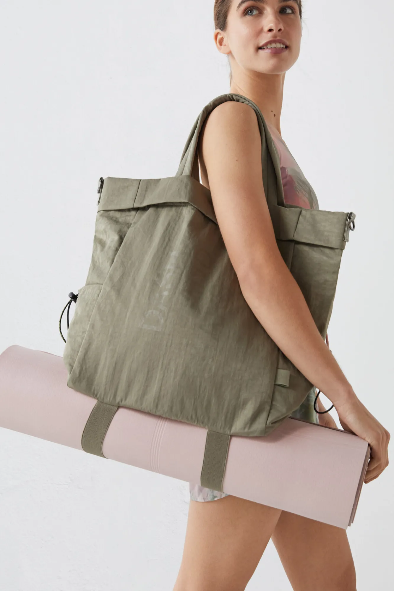 Bolso Tote Verde Oliva^Dash and Stars New