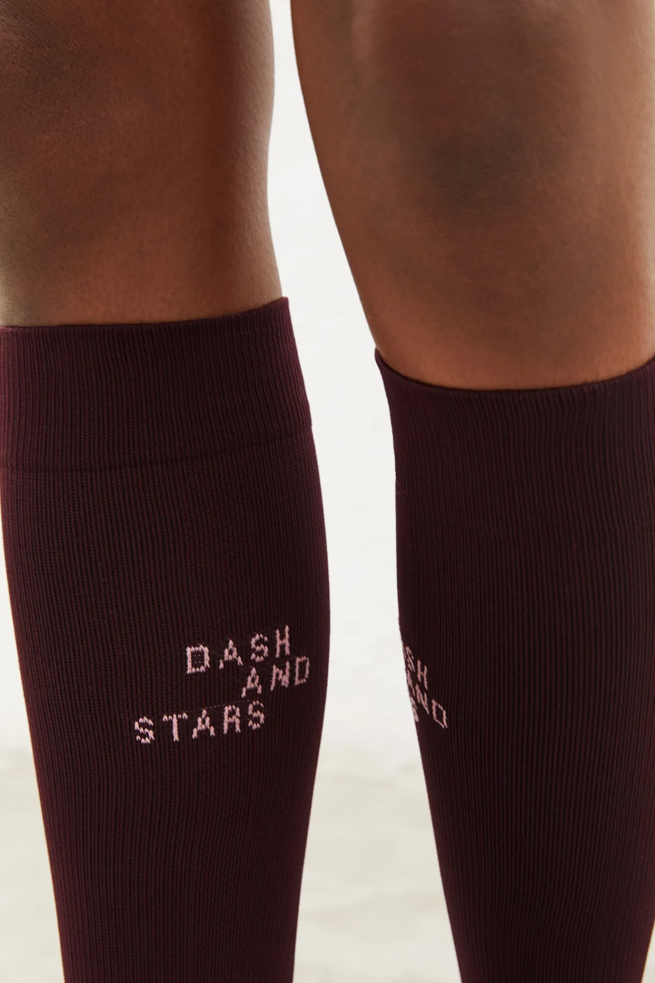 Calcetines Tecnicos Altos Morado^Dash and Stars New