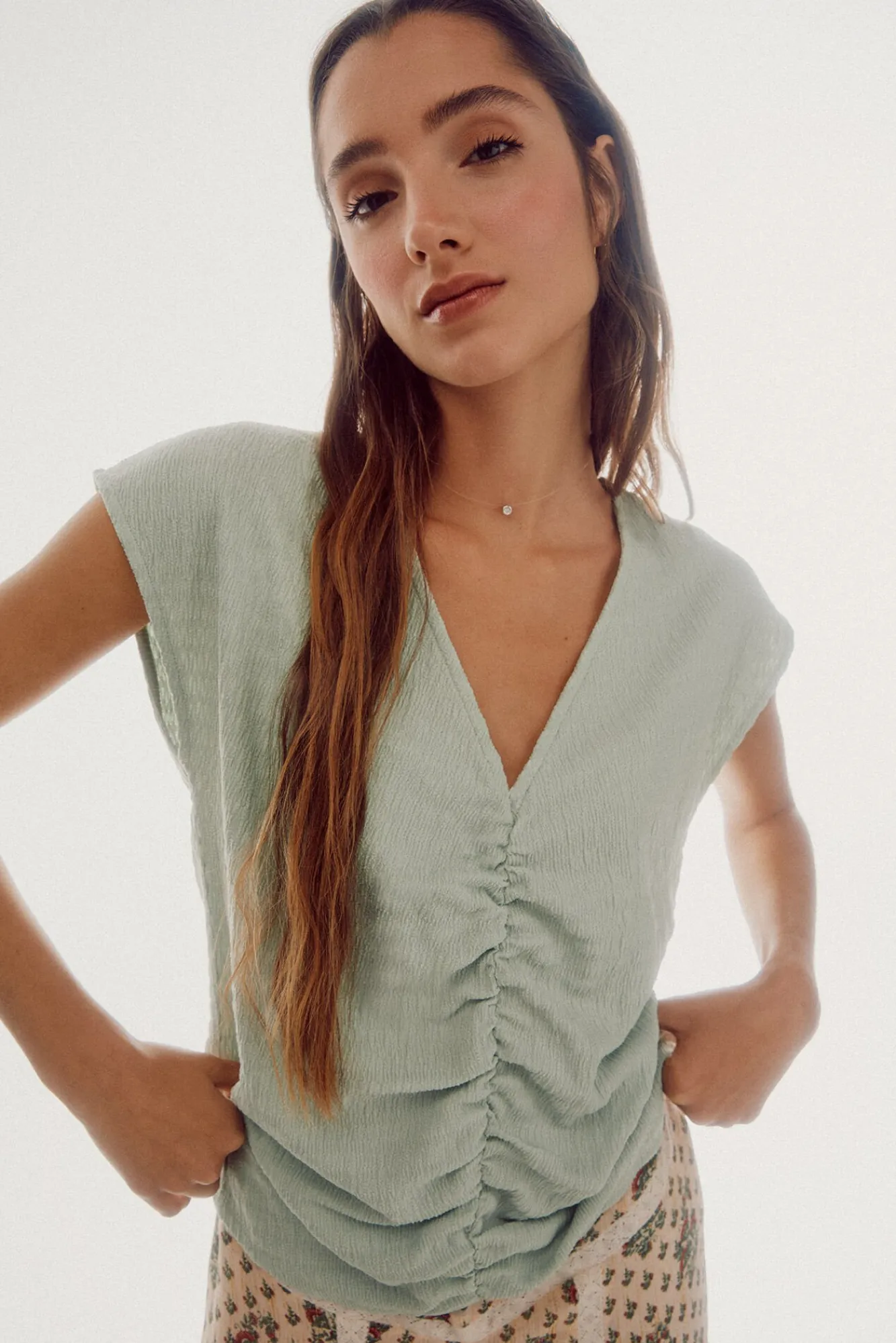 Camiseta Con Frunce^Slowlove Store