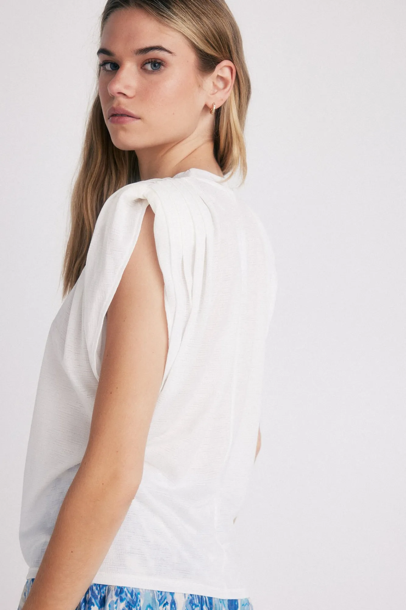 Camiseta Con Hombreras^Slowlove Shop