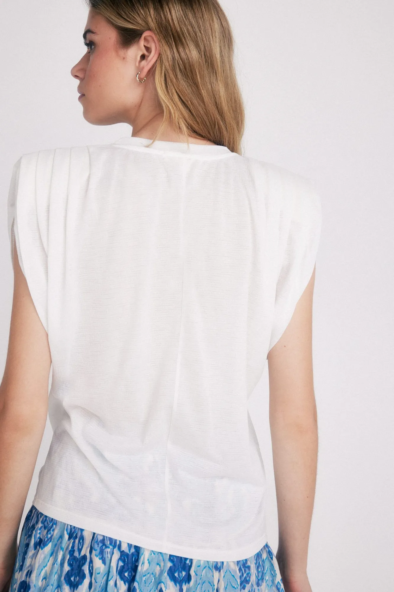 Camiseta Con Hombreras^Slowlove Shop