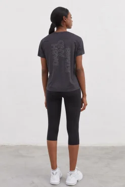 Camiseta Negra Ultraligera^Dash and Stars Shop