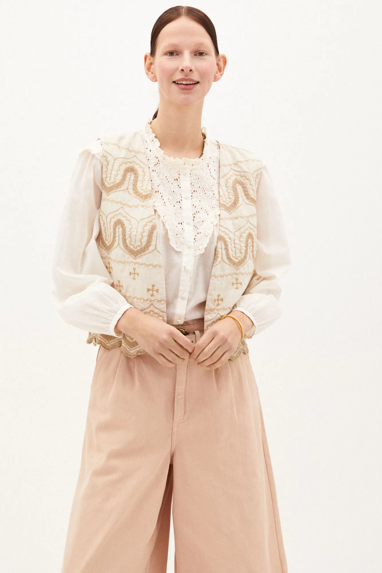 Casandra Chaleco Rustico Bordado^Hoss Intropia Outlet