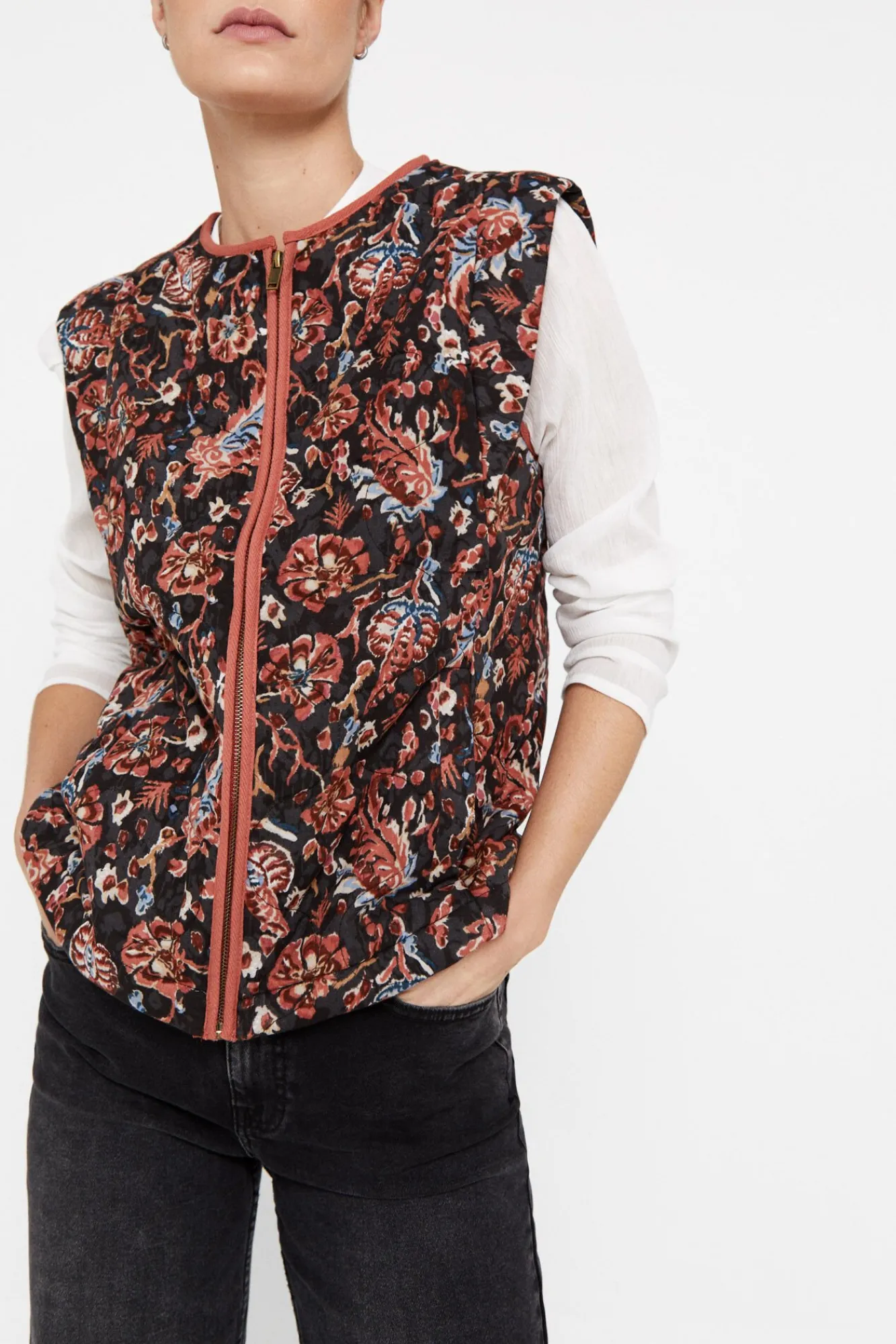 Chaleco Acolchado Estampado^Cortefiel Shop