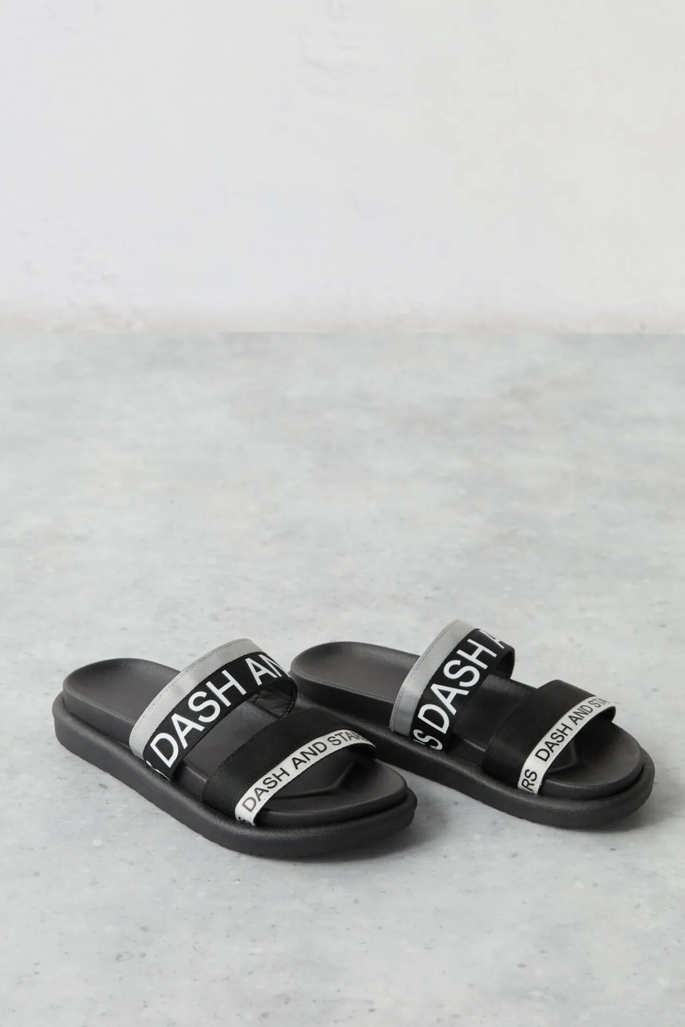 Chanclas Tiras Logo Gris^Dash and Stars Store