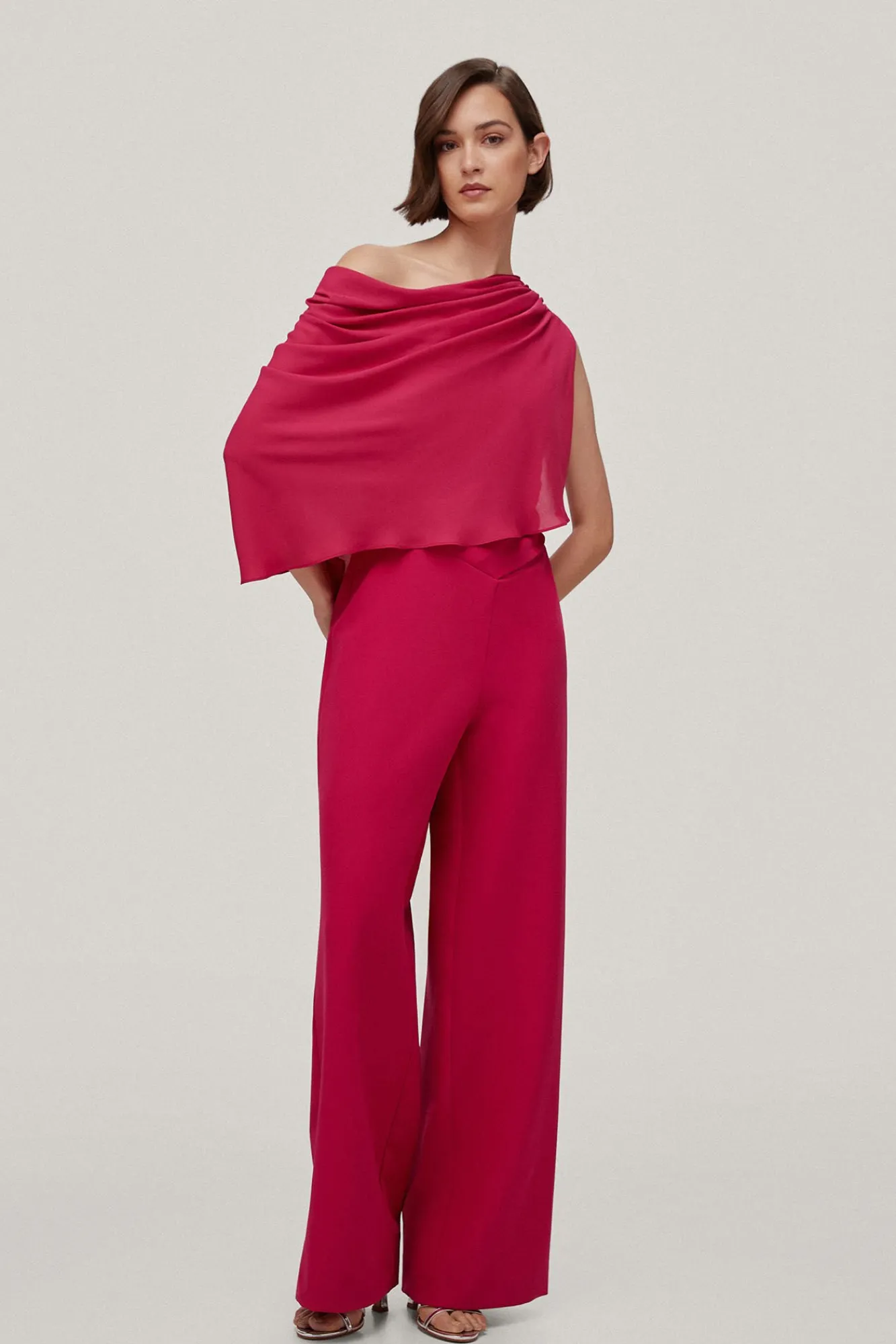 Clara. Mono Con Capa^TFP by Tamara Falco New