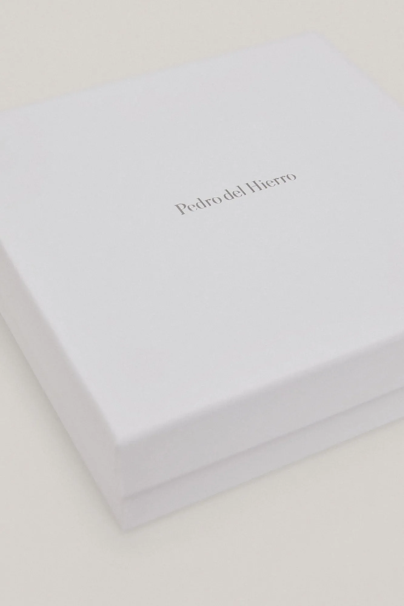 Cofre Neroli^Pedro del Hierro Sale