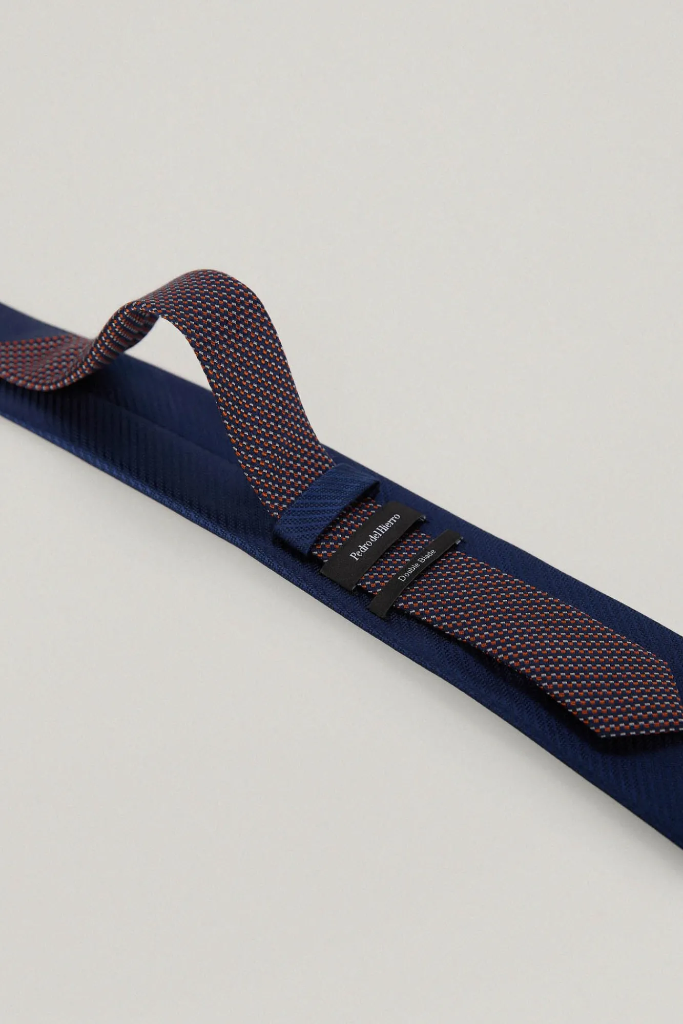Corbata Seda Lisa^Pedro del Hierro Sale