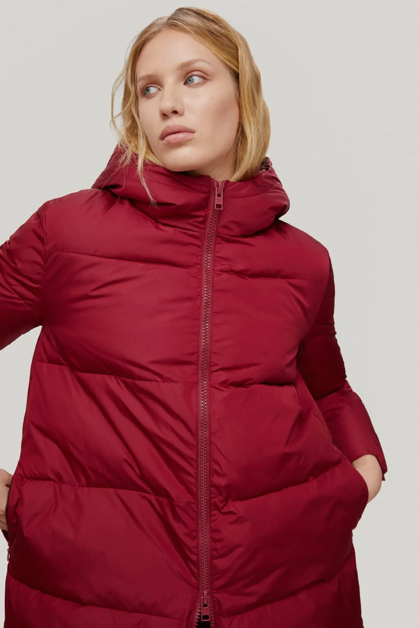 Deportiva Larga Capucha^Pedro del Hierro Online