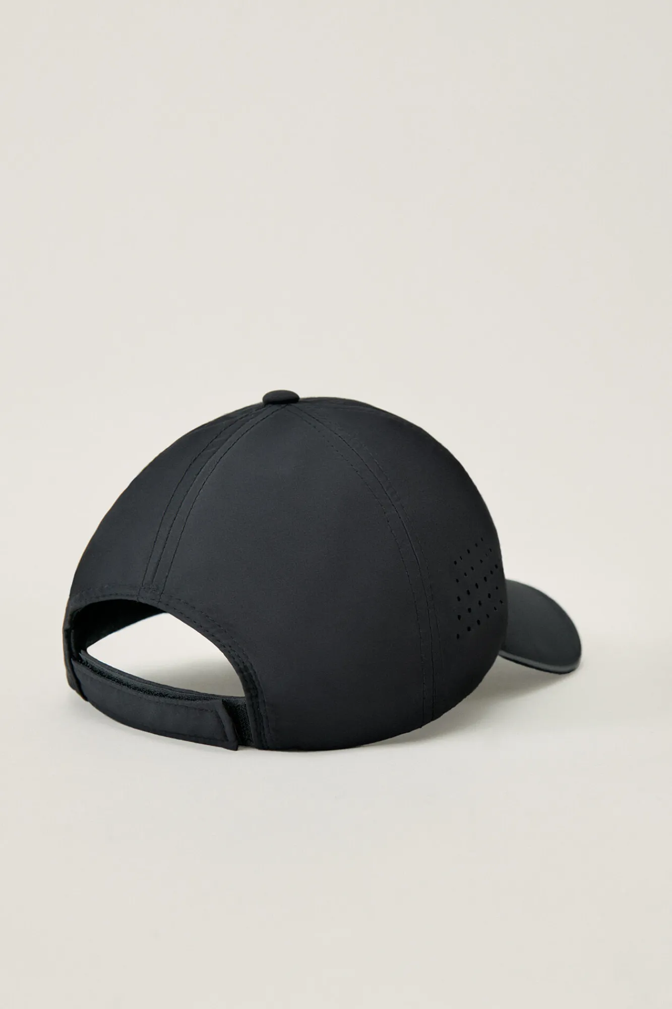 Gorra Deckel Black^Born Living Yoga Clearance