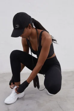 Gorra Negra Tecnica Logo Reflectante^Dash and Stars Store