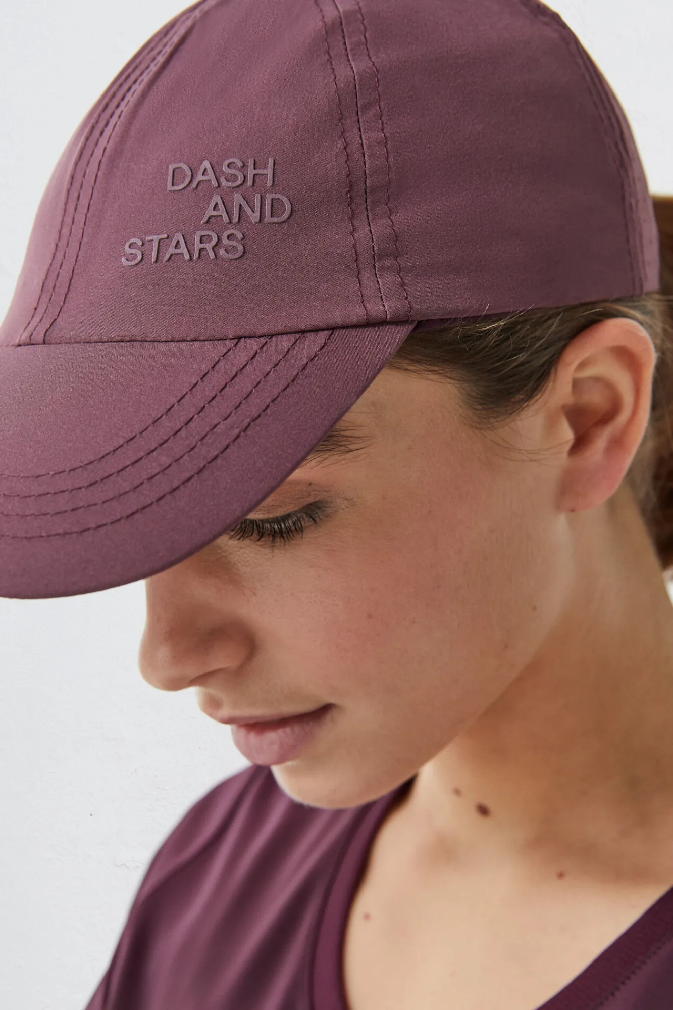 Gorra Tecnica Granate^Dash and Stars Fashion