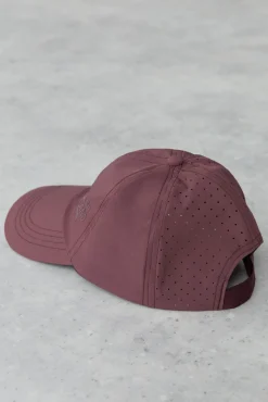 Gorra Tecnica Granate^Dash and Stars Fashion