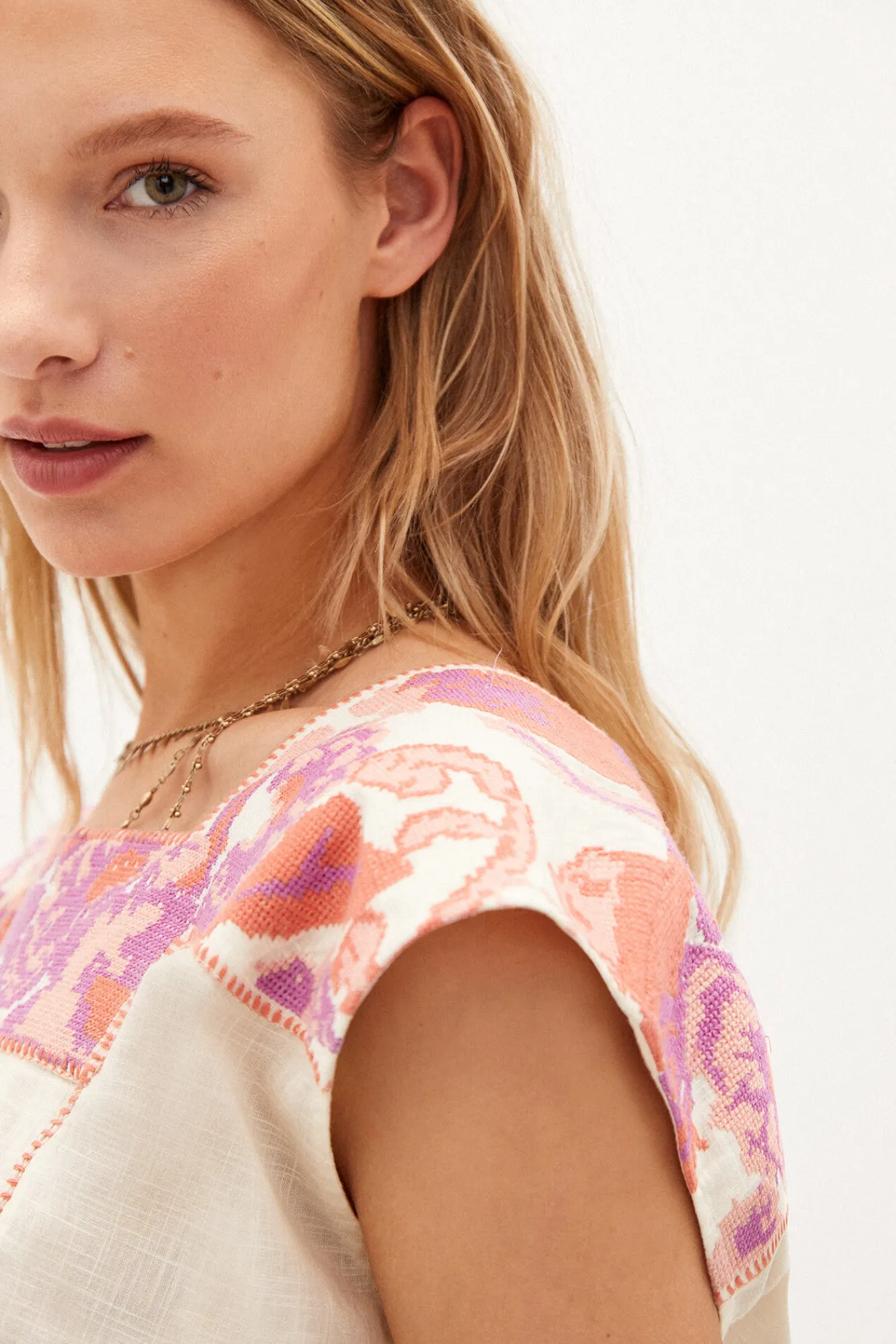 Irena. Blusa De Algodon Bordada^Hoss Intropia Cheap