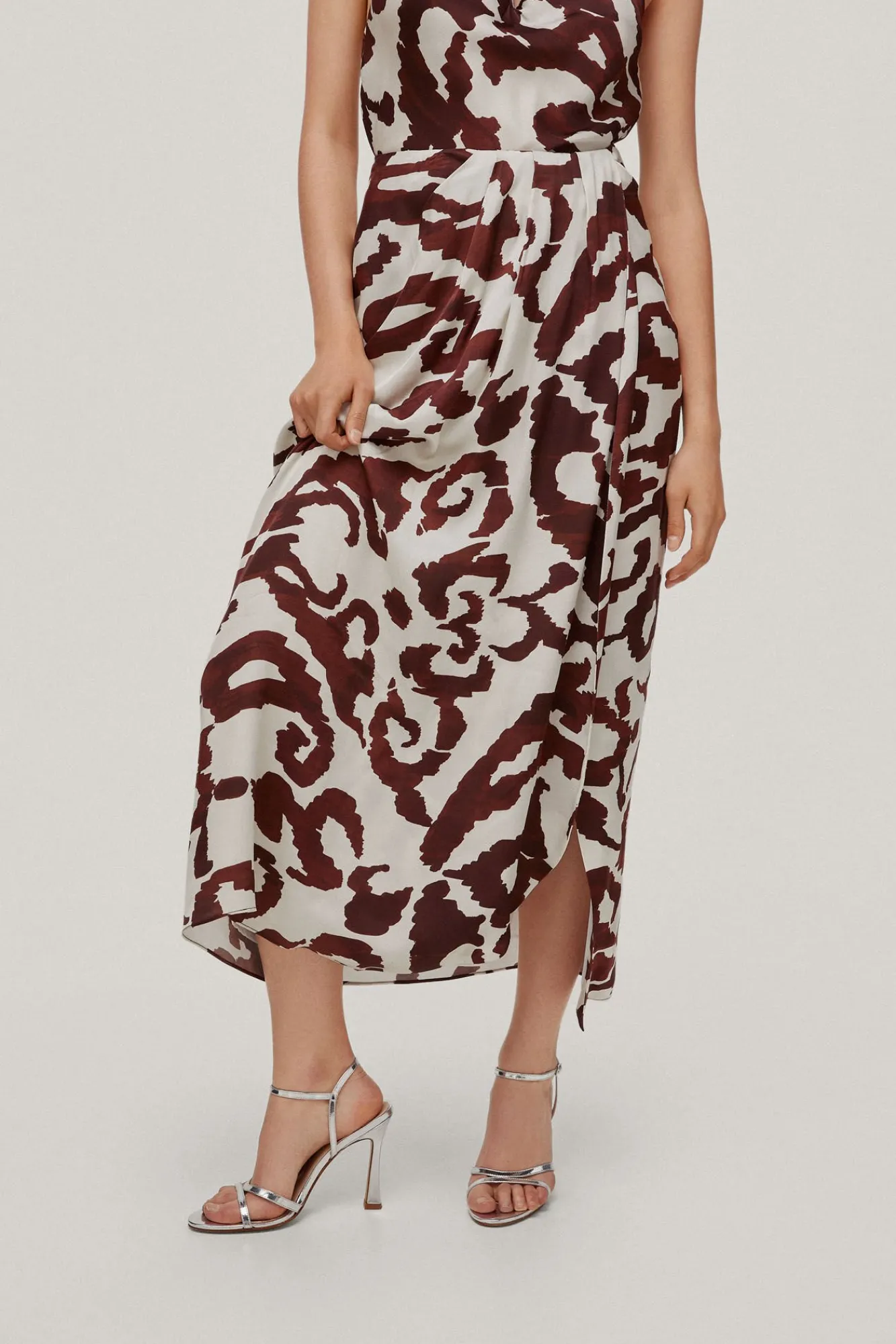 Iria.Falda Estampada^TFP by Tamara Falco Online
