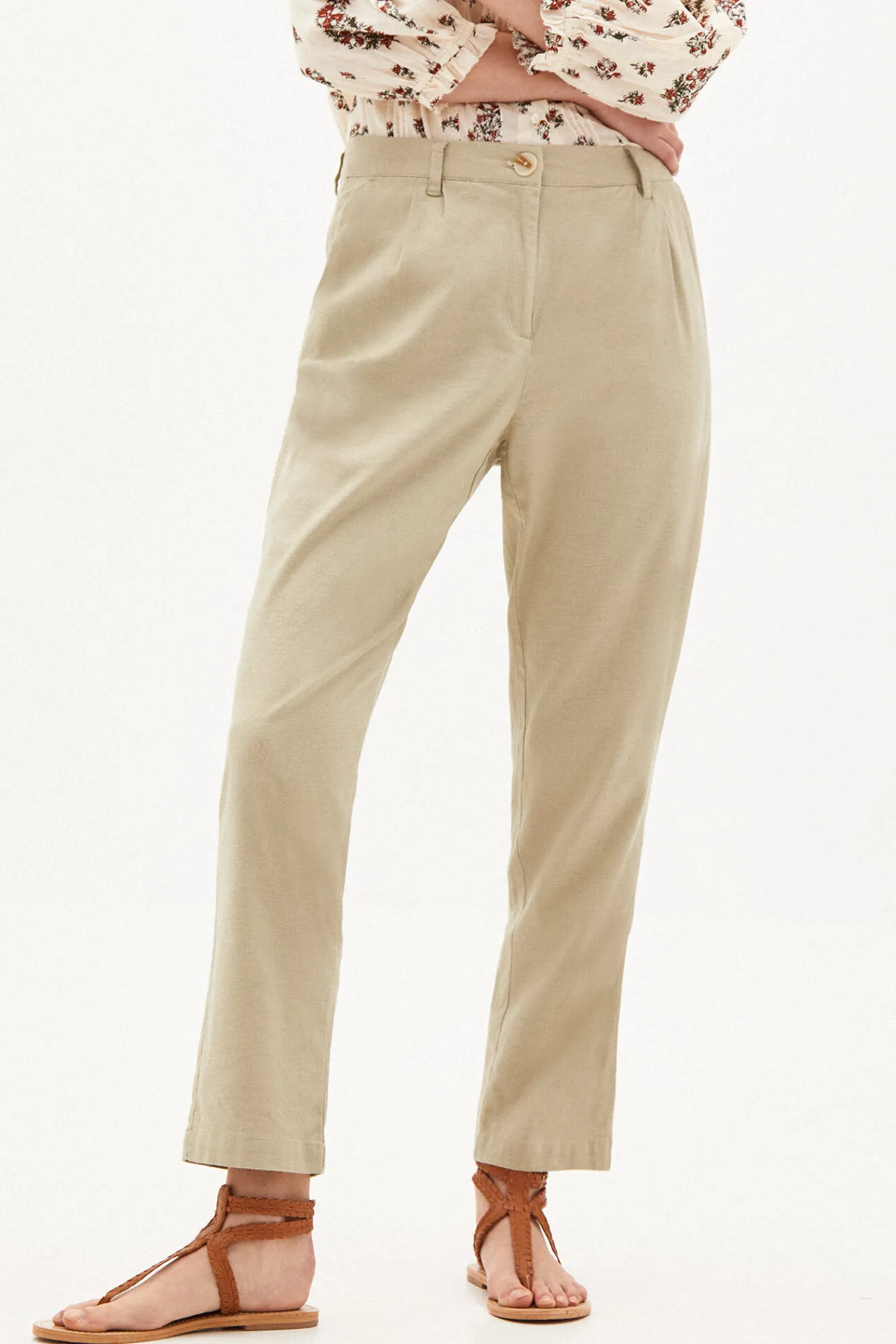 Julieta Pantalon Rustico Con Pinzas^Hoss Intropia Online
