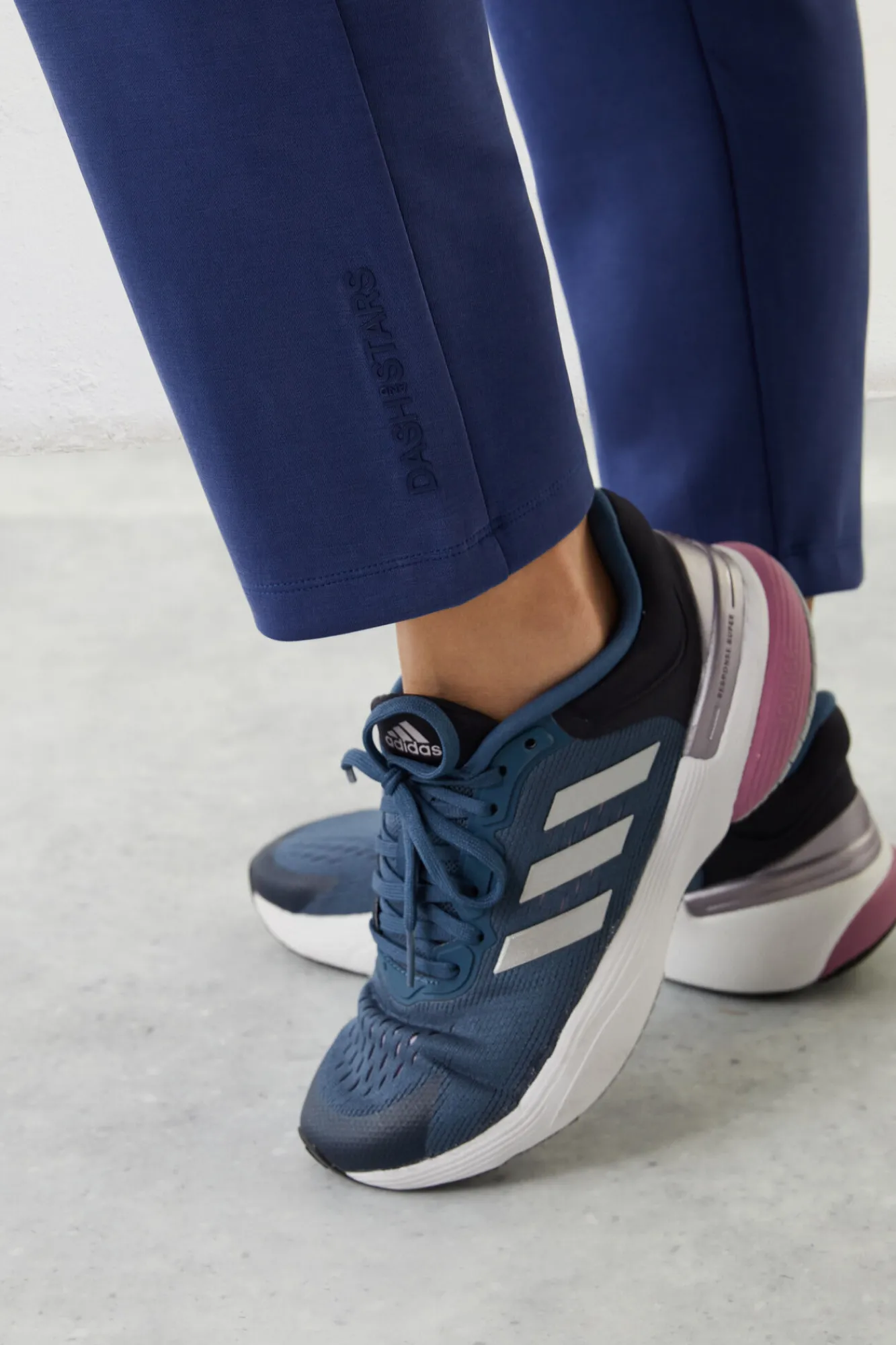 Pantalon Jogger Oscuro^Dash and Stars Clearance
