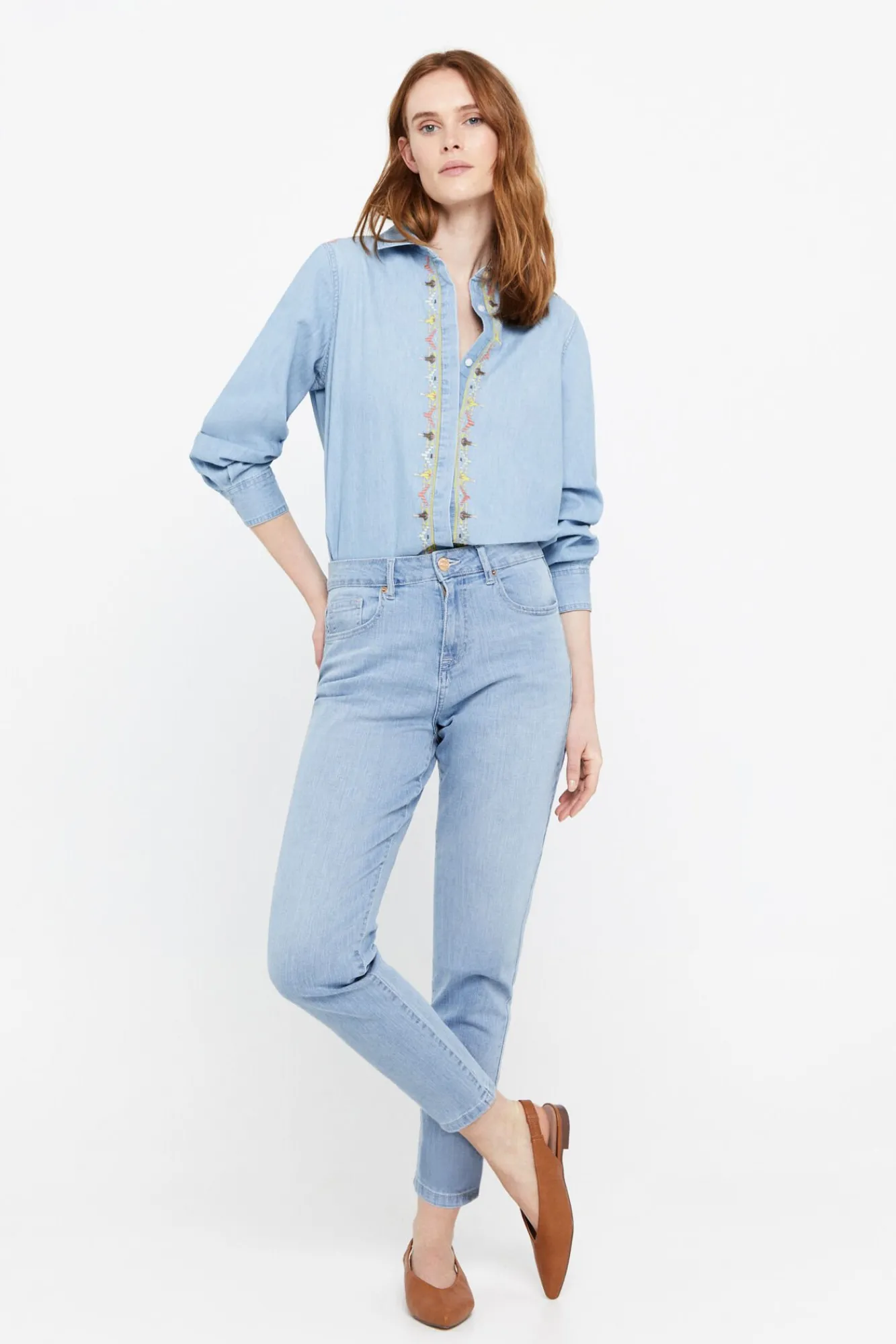 Pantalon Mom Fit^Cortefiel Discount