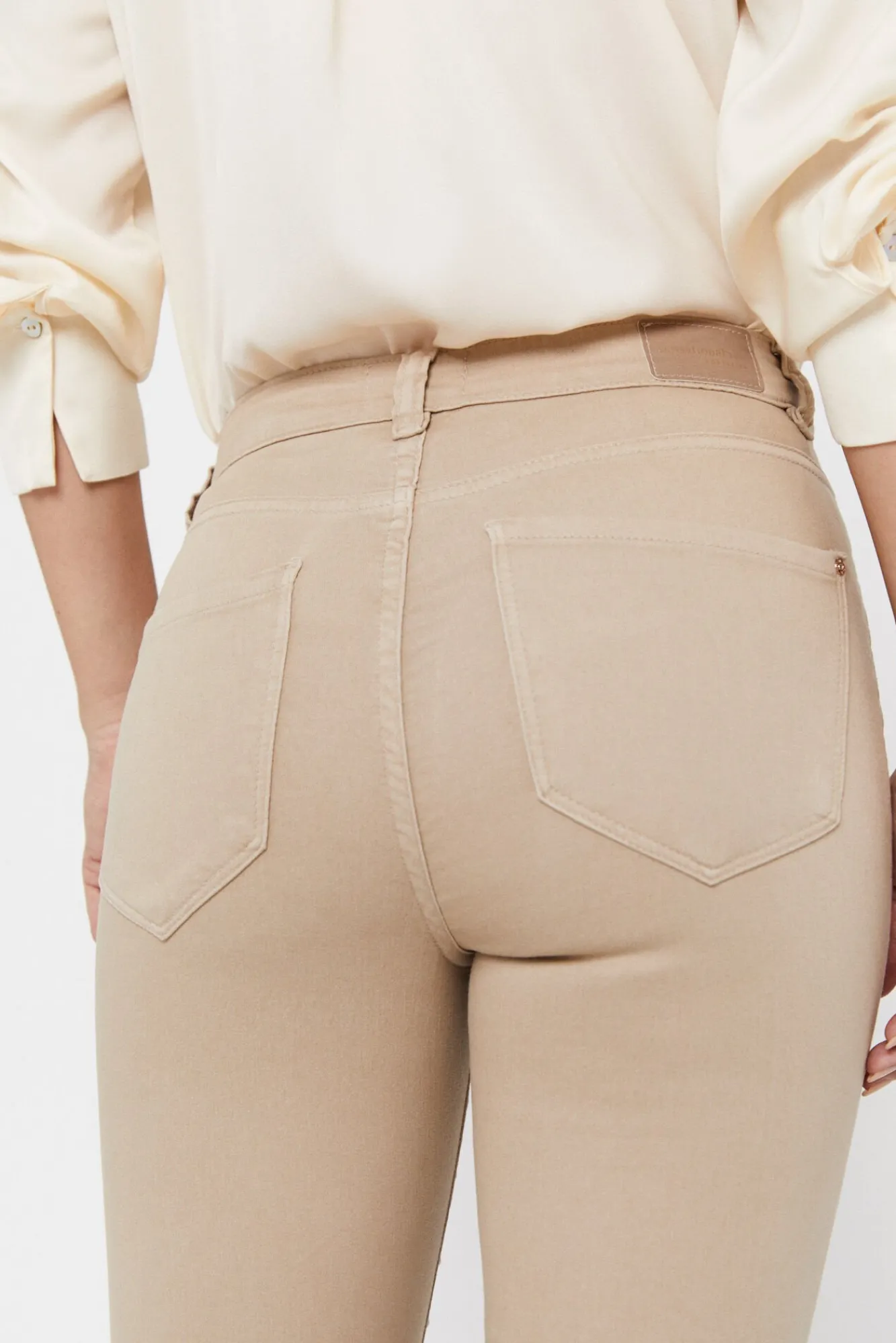 Pantalon Vaquero Reductor Sensational Fit^Cortefiel Store