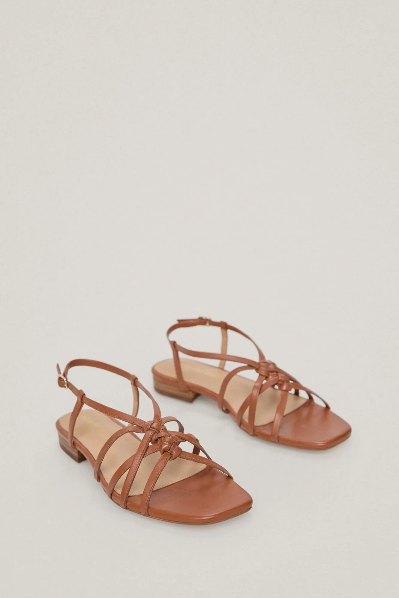 Sandalia Cangrejera De Piel^Pedro del Hierro Shop