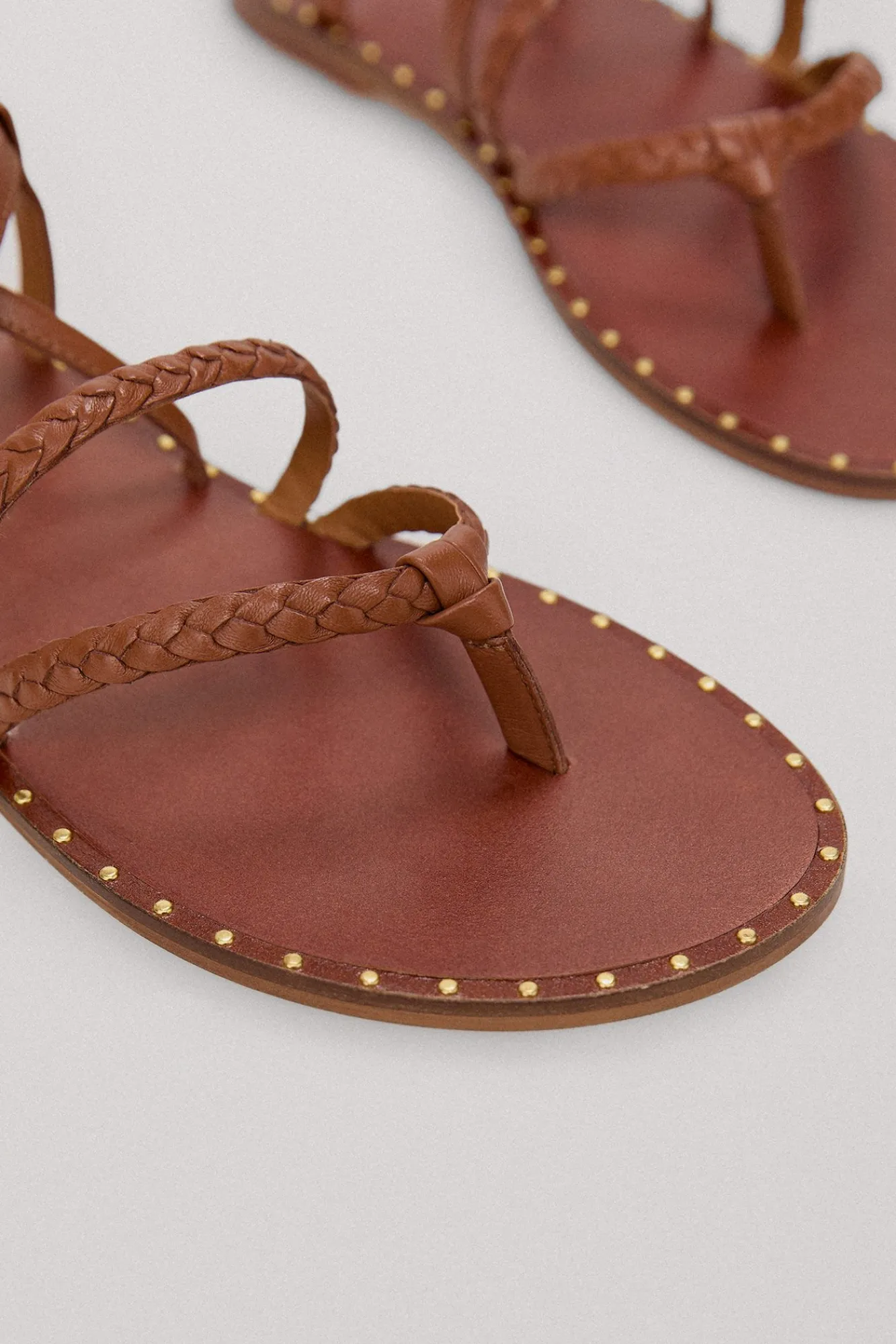 Sandalia Esclava De Piel Trenzada Con Tachuelas^Pedro del Hierro Discount