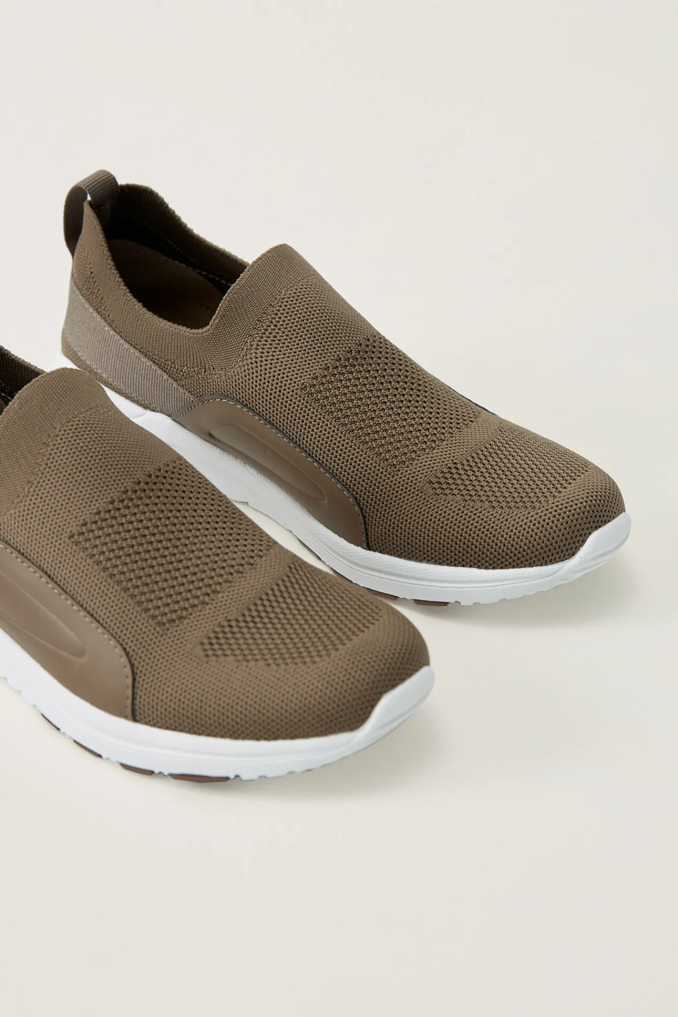 Shoes Blow Fossil^Born Living Yoga Best