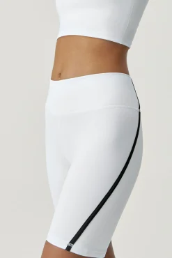 Short Daira White/Black^Born Living Yoga Best Sale