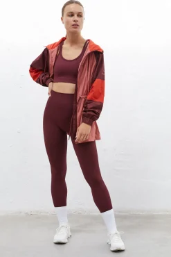 Sujetador Top Deportivo Granate Seamless Comfort^Dash and Stars Fashion