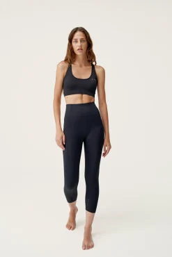 Top Apamala Black^Born Living Yoga Fashion