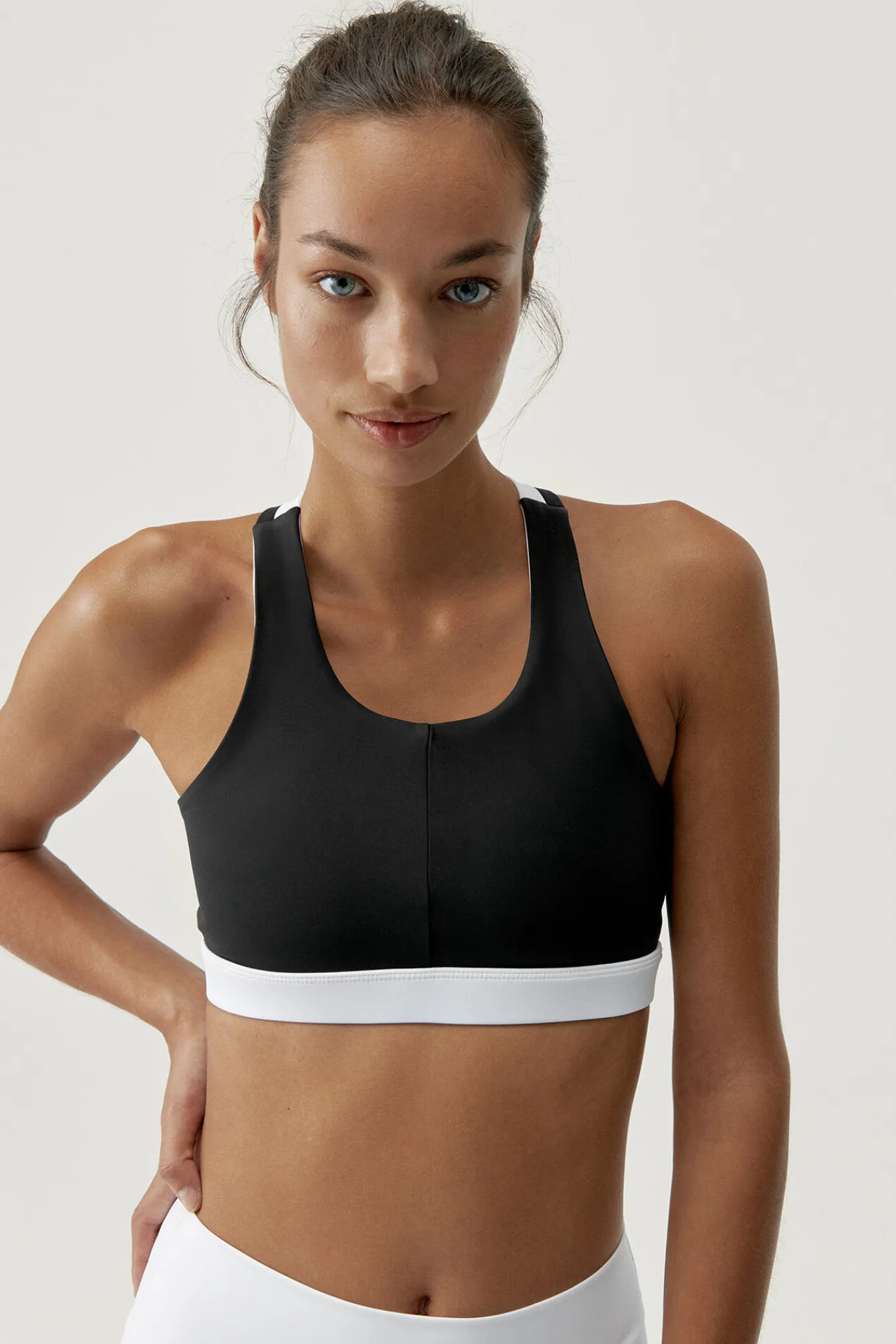 Top Hanae Black/White^Born Living Yoga Best Sale
