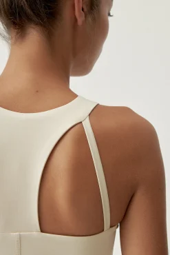 T-Shirt Gadea Oat Milk^Born Living Yoga Hot