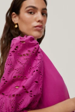 Vestido Largo Con Detalle De Tejido Florar Perforado En Mangas Y Bajo.^Pedro del Hierro Outlet