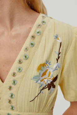 Vestido Largo Rodilla Con Detalle De Bordados Florales.^Pedro del Hierro Sale